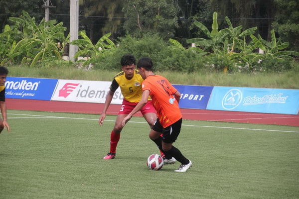 “Chao Sua Noi” Assumption Thonburi vs. Rachawinit Bangkaew: A Thrilling Football Match