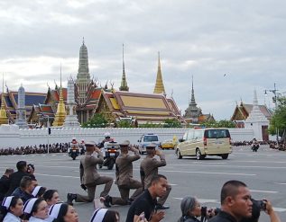 %e0%b9%80%e0%b8%84%e0%b8%a5%e0%b8%b7%e0%b9%88%e0%b8%ad%e0%b8%99%e0%b8%82%e0%b8%9a%e0%b8%a7%e0%b8%99%e0%b8%9e%e0%b8%a3%e0%b8%b0%e0%b8%9a%e0%b8%a3%e0%b8%a1%e0%b8%a8%e0%b8%9e%e0%b8%ad%e0%b8%ad%e0%b8%81