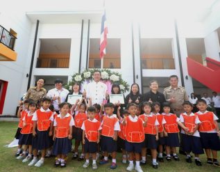 %e0%b8%a3%e0%b8%ad%e0%b8%87%e0%b8%9c%e0%b8%b9%e0%b9%89%e0%b8%a7%e0%b9%88%e0%b8%b2%e0%b8%af%e0%b8%aa%e0%b8%b8%e0%b8%88%e0%b8%b4%e0%b8%99-%e0%b9%80%e0%b8%9b%e0%b8%b4%e0%b8%94%e0%b8%a8%e0%b8%b9%e0%b8%99