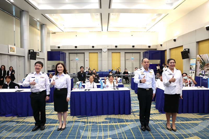 aot-%e0%b9%80%e0%b8%94%e0%b8%b4%e0%b8%99%e0%b8%ab%e0%b8%99%e0%b9%89%e0%b8%b2%e0%b8%94%e0%b8%b9%e0%b9%81%e0%b8%a5%e0%b8%8a%e0%b8%b8%e0%b8%a1%e0%b8%8a%e0%b8%99%e0%b8%95%e0%b9%88%e0%b8%ad%e0%b9%80