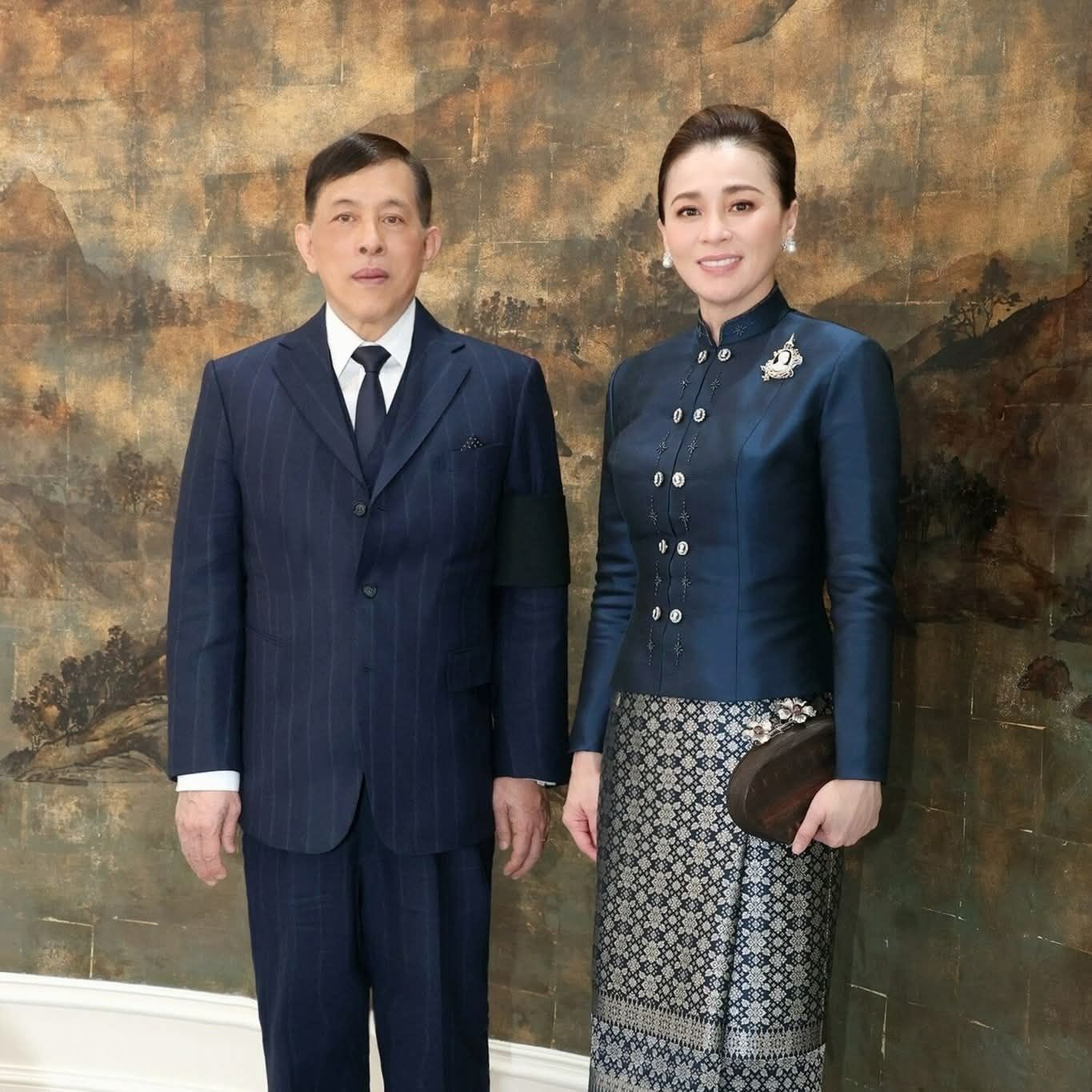 %e0%b9%83%e0%b8%99%e0%b8%ab%e0%b8%a5%e0%b8%a7%e0%b8%87-%e0%b8%9e%e0%b8%a3%e0%b8%b0%e0%b8%a3%e0%b8%b2%e0%b8%8a%e0%b8%b4%e0%b8%99%e0%b8%b5-%e0%b8%9e%e0%b8%a3%e0%b8%b0%e0%b8%a3%e0%b8%b2%e0%b8%8a-2