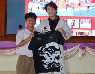 %e0%b8%a7%e0%b8%b4%e0%b8%a7-%e0%b9%80%e0%b8%a2%e0%b8%b2%e0%b8%a7%e0%b8%a0%e0%b8%b2-%e0%b8%99%e0%b8%b3%e0%b8%97%e0%b8%b5%e0%b8%a1-the-legend-arena-%e0%b8%88%e0%b8%b8%e0%b8%94%e0%b8%9b%e0%b8%a3%e0%b8%b0